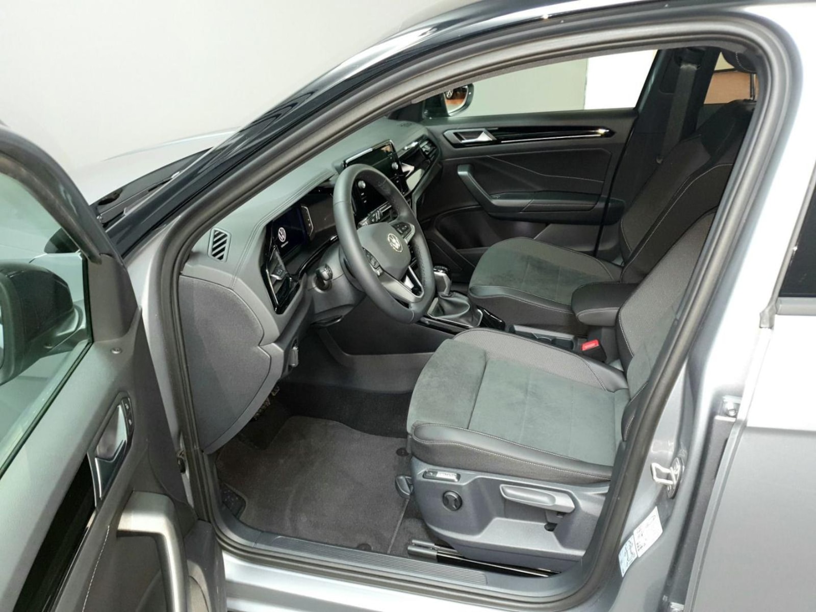 Volkswagen T-Roc – Bild 8