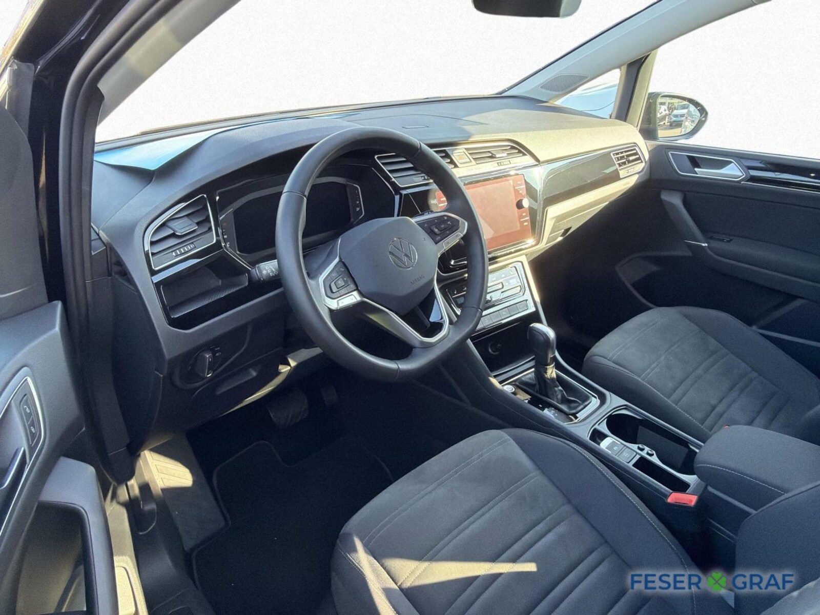 Volkswagen Touran – Bild 9