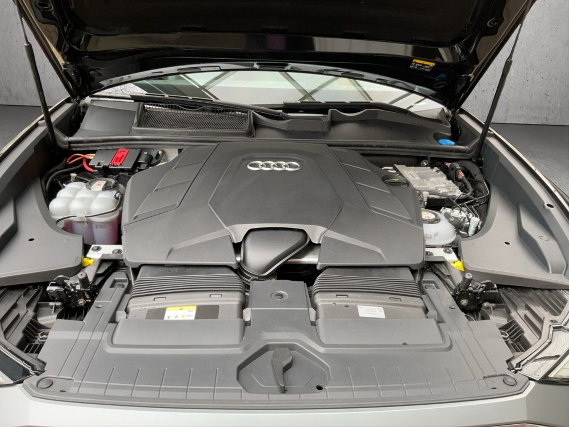Audi Q8 SUV TFSI e