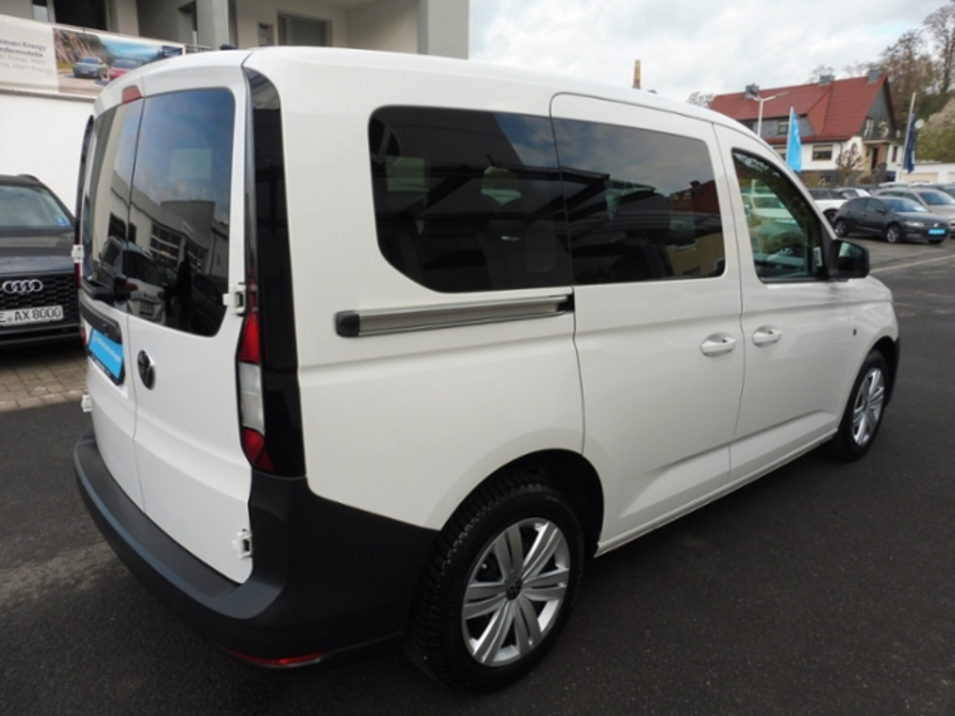 Volkswagen Caddy Basis-Modell