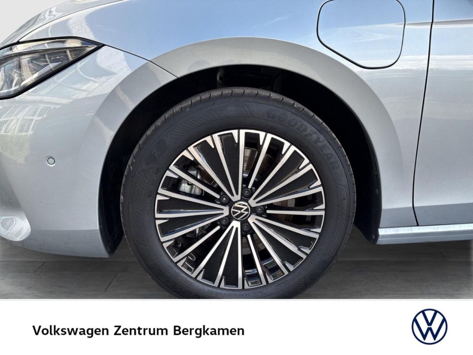 Volkswagen Passat – Bild 9