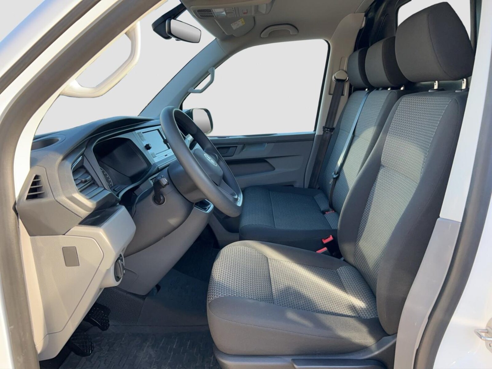 Volkswagen T6.1 Transporter Kasten kurzer Radstand – Bild 13