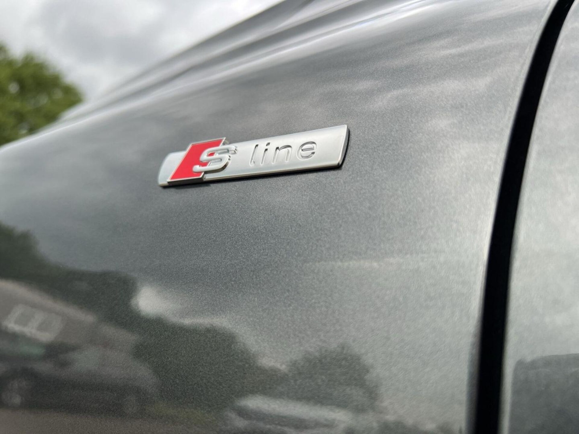 Audi Q5 Sportback edition one