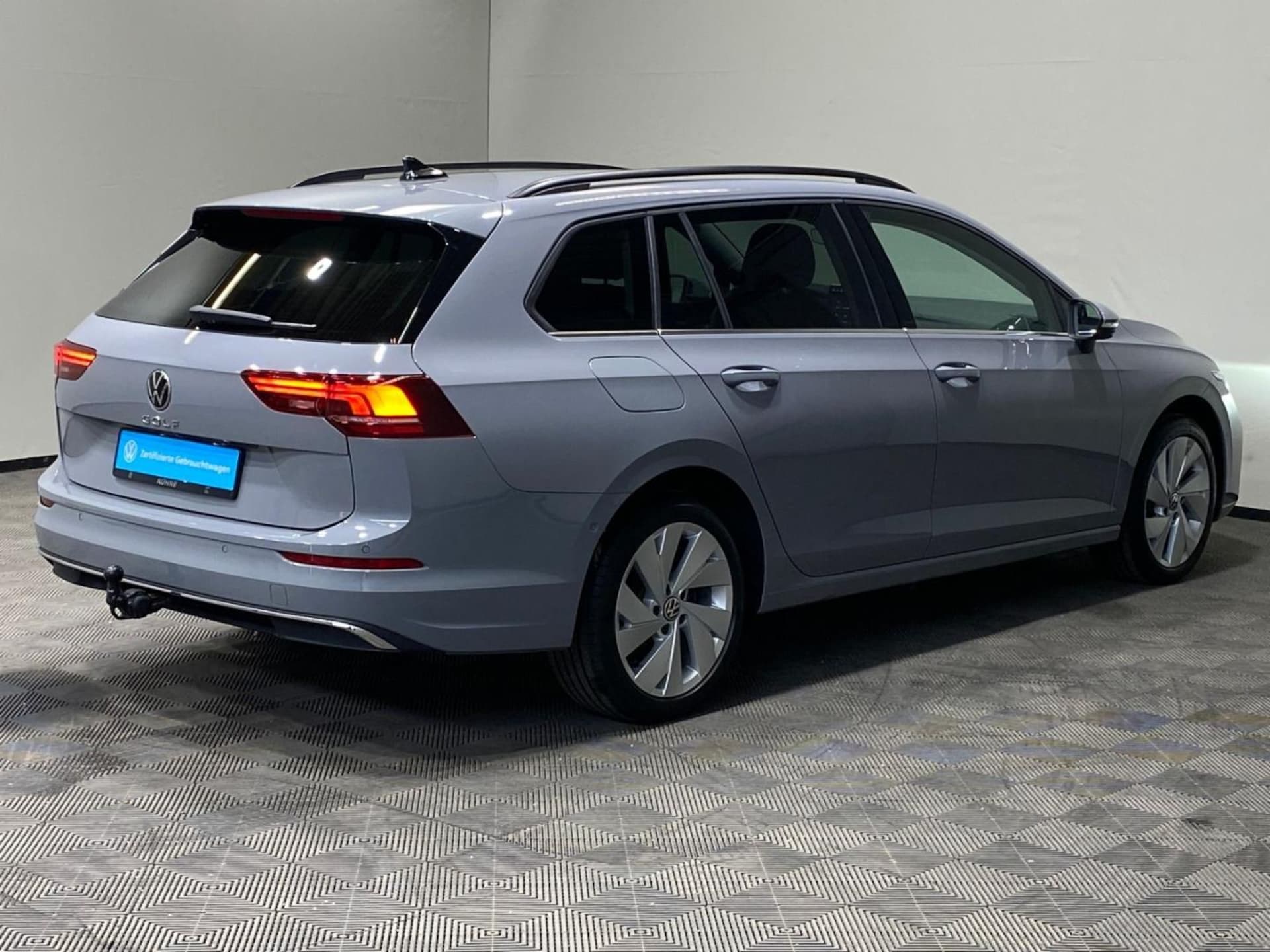 Volkswagen Golf Variant Style