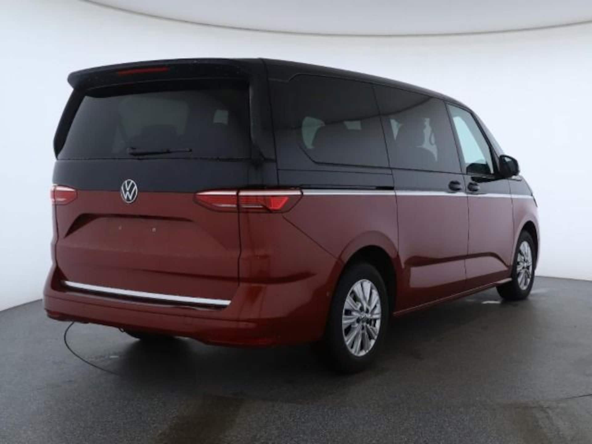 Volkswagen Multivan Langversion Basis-Modell