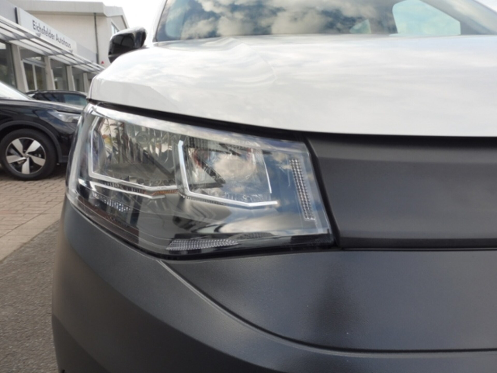 Volkswagen Caddy Basis-Modell