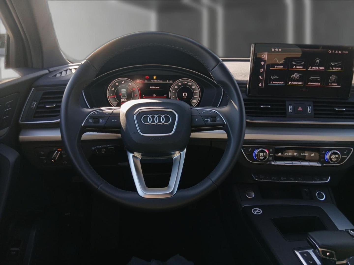 Bild über Audi Q5 Sportback 40 TFSI quattro S tronic - für weitere Informationen kontaktieren Sie den Audi Partner