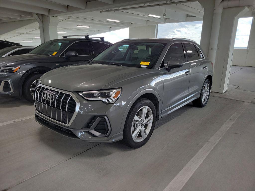 2024 Audi Q3 45 TFSI S Line Premium quattro's photo