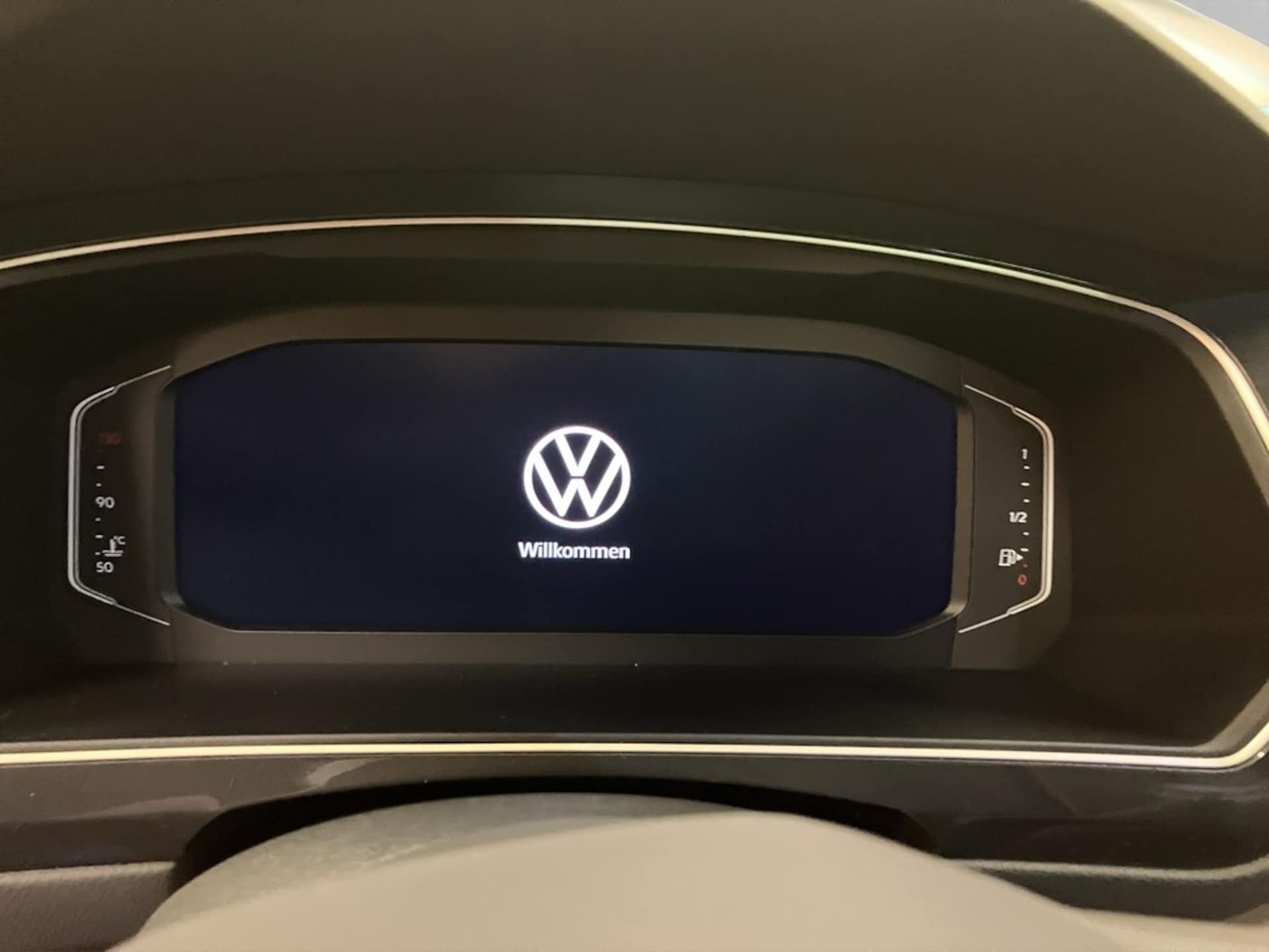Volkswagen Tiguan R