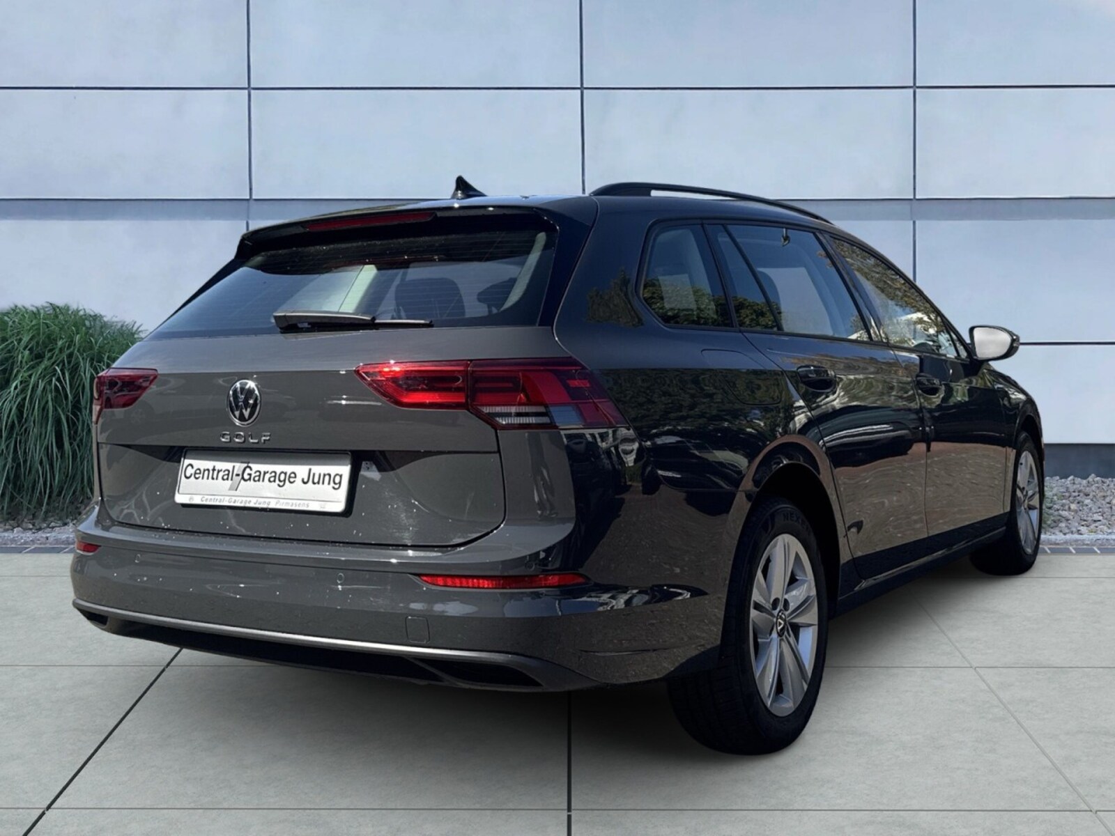 Volkswagen Golf Variant – Bild 4