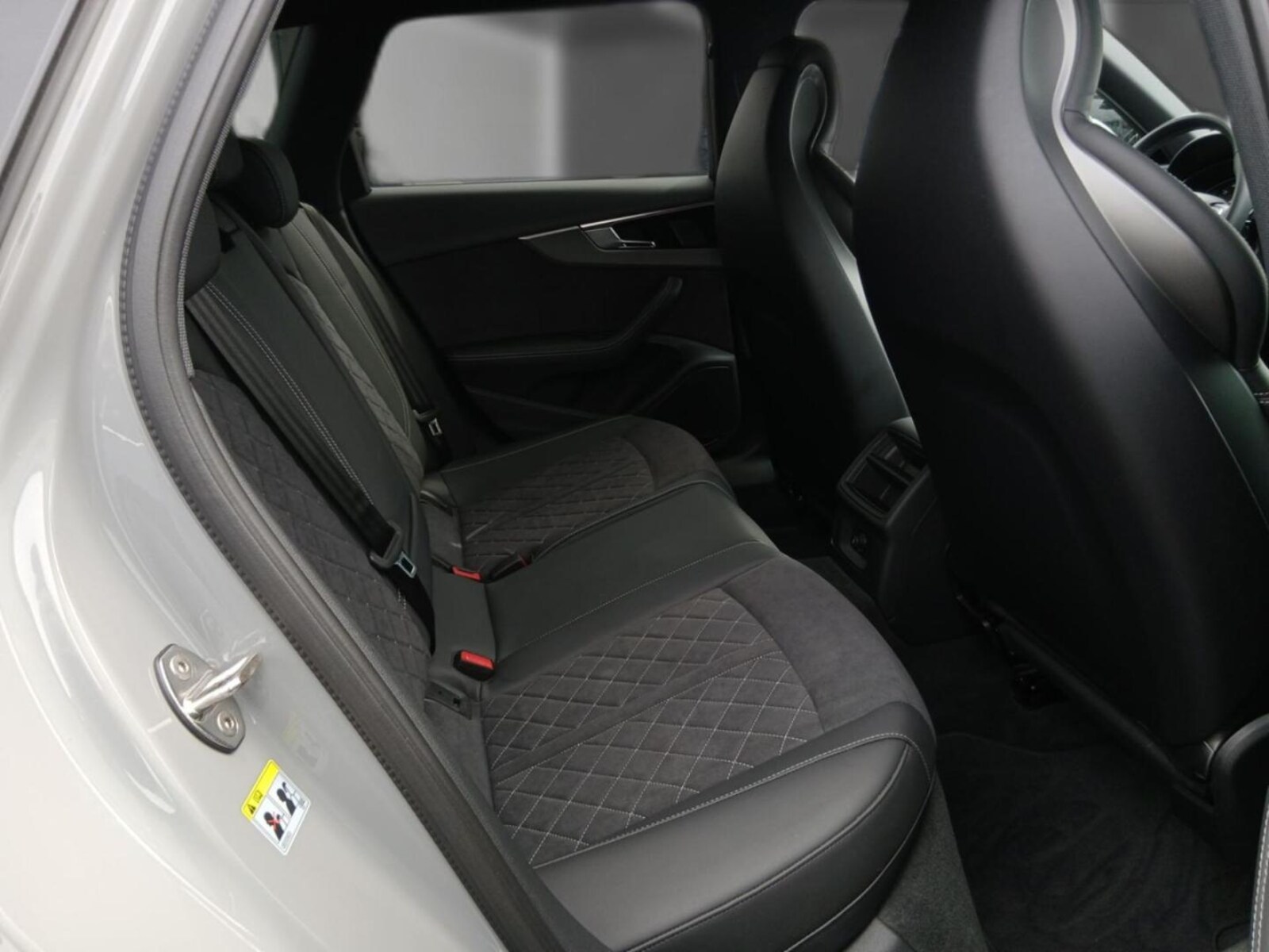 Audi RS 4 Avant – Bild 11