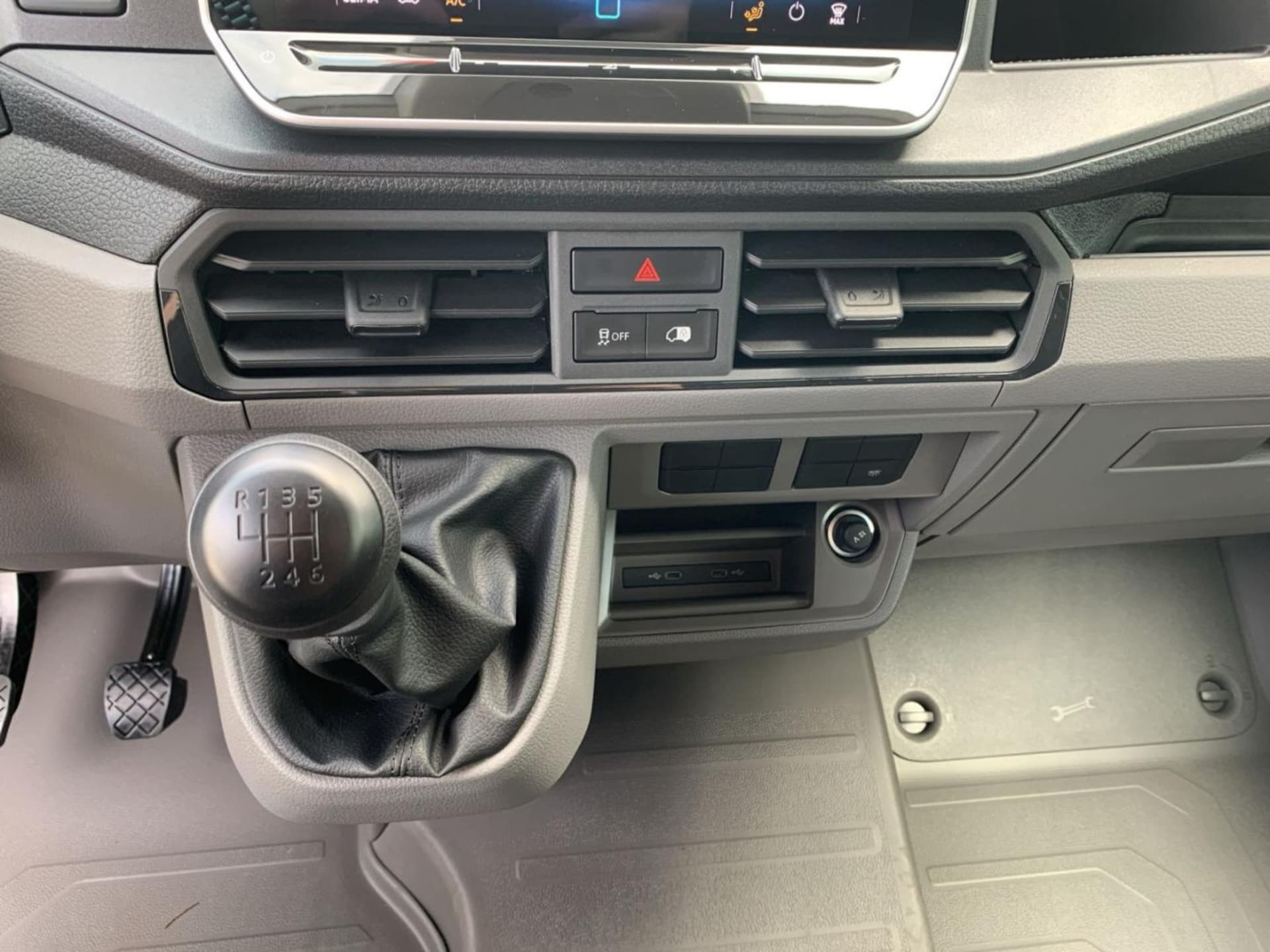 Volkswagen Crafter Kasten mittlerer Radstand