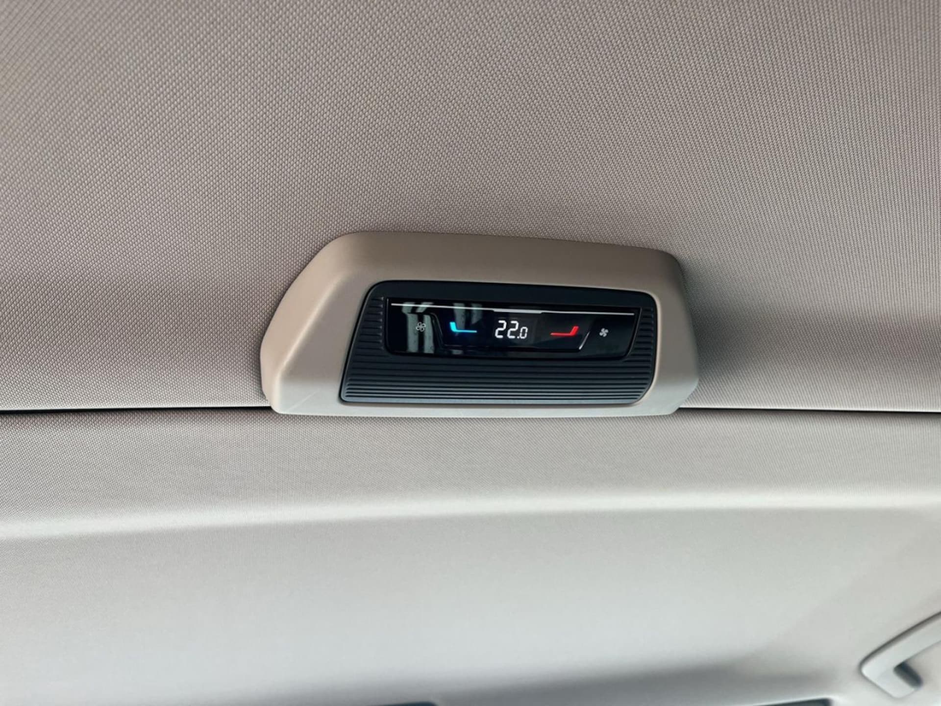 Volkswagen Multivan Basis-Modell