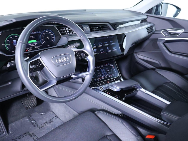 2024 Audi Q8 e-tron