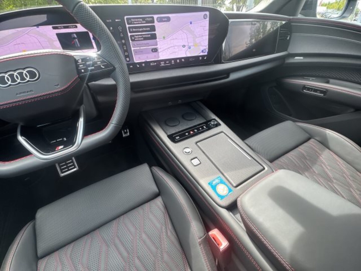 Bild über Audi Q7 SUV TDI quattro 220 kW tiptronic - für weitere Informationen kontaktieren Sie den Audi Partner