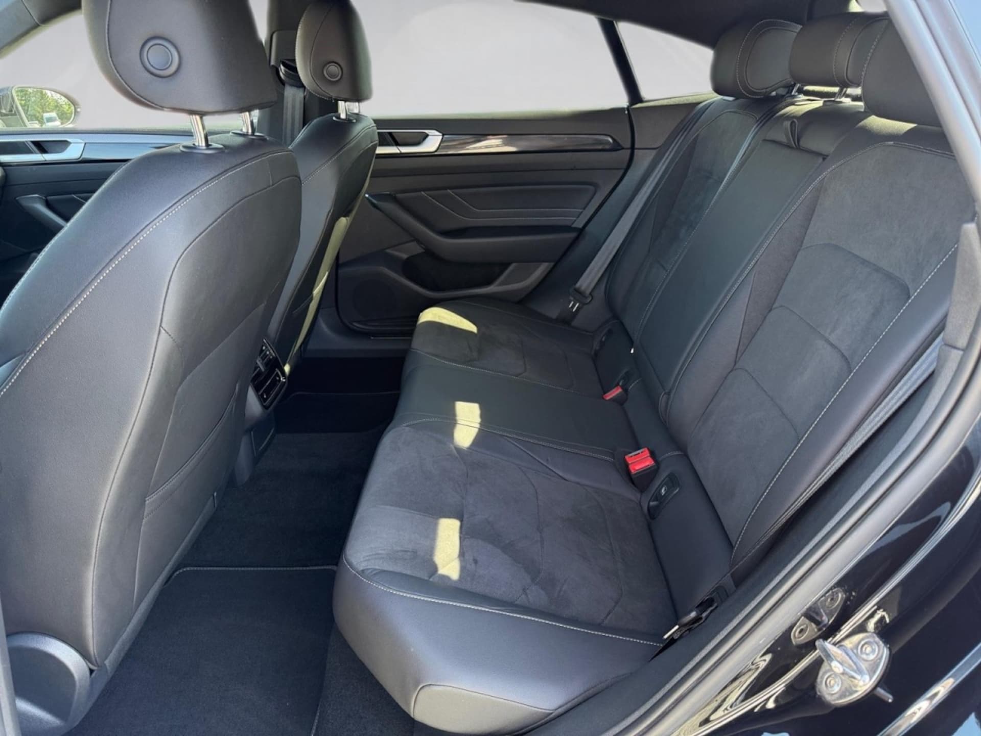 Volkswagen Arteon R-Line