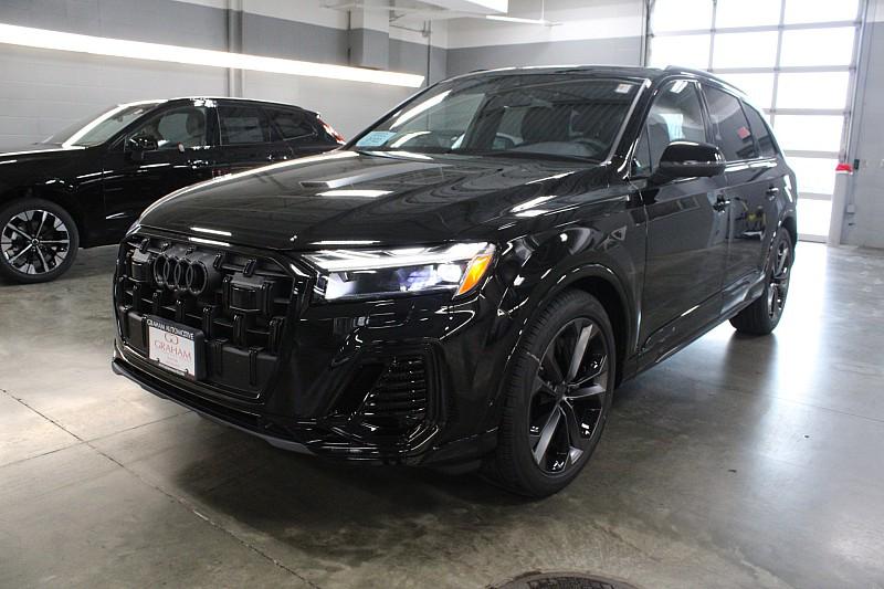 2026 Audi Q7 55 Premium Plus quattro Tiptronic's photo