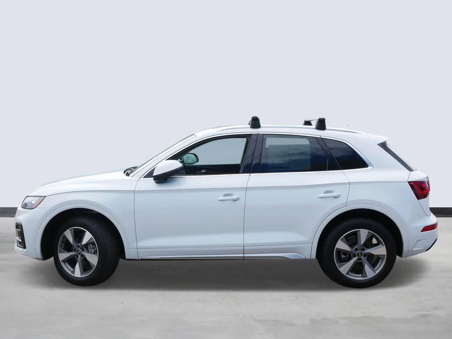 Used 2023 Audi Q5 Premium Plus with VIN WA1BBAFY2P2017767 for sale in Maplewood, Minnesota