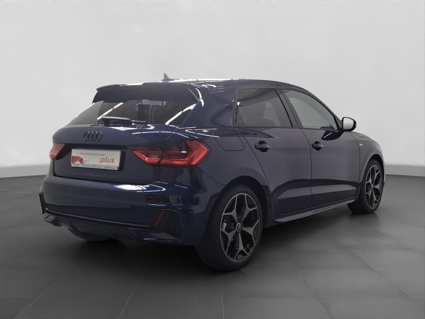 Bild über Audi A1 Sportback S line 30 TFSI S tronic - für weitere Informationen kontaktieren Sie den Audi Partner