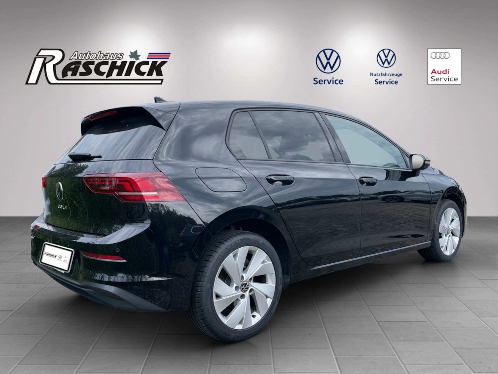 Volkswagen Golf Life