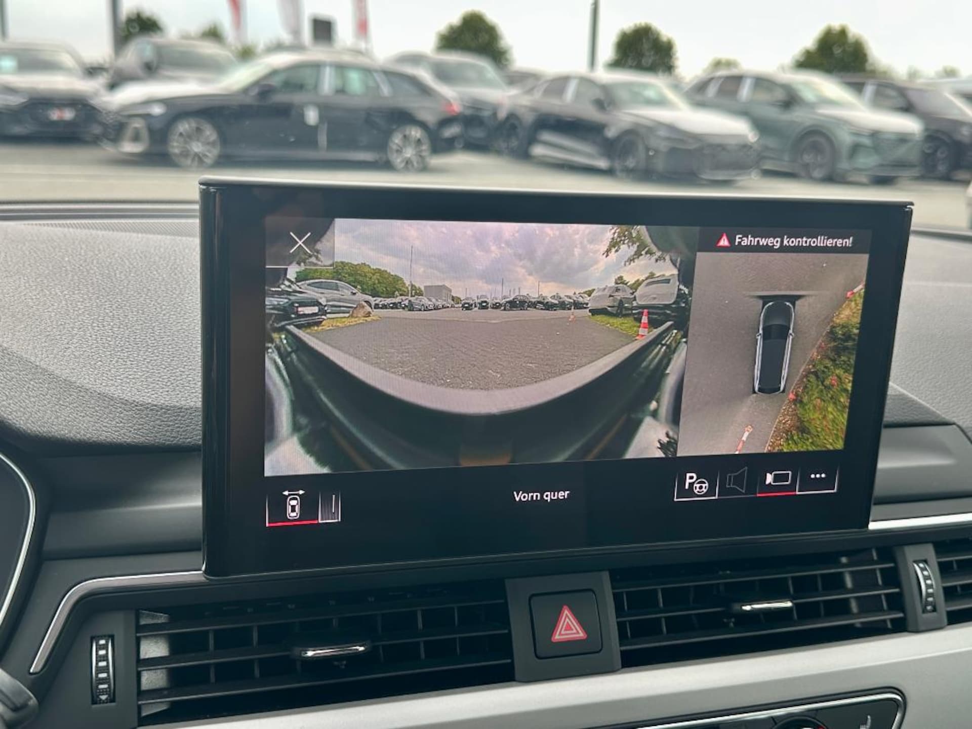 Audi A4 Avant S line