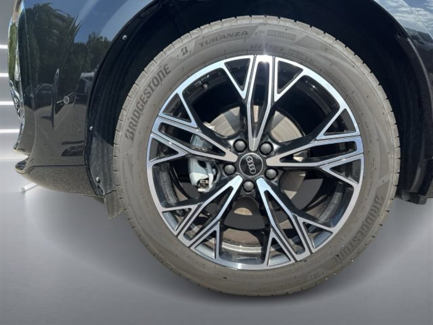 Bild über Audi Q3 Sportback TFSI 110 kW S tronic - für weitere Informationen kontaktieren Sie den Audi Partner