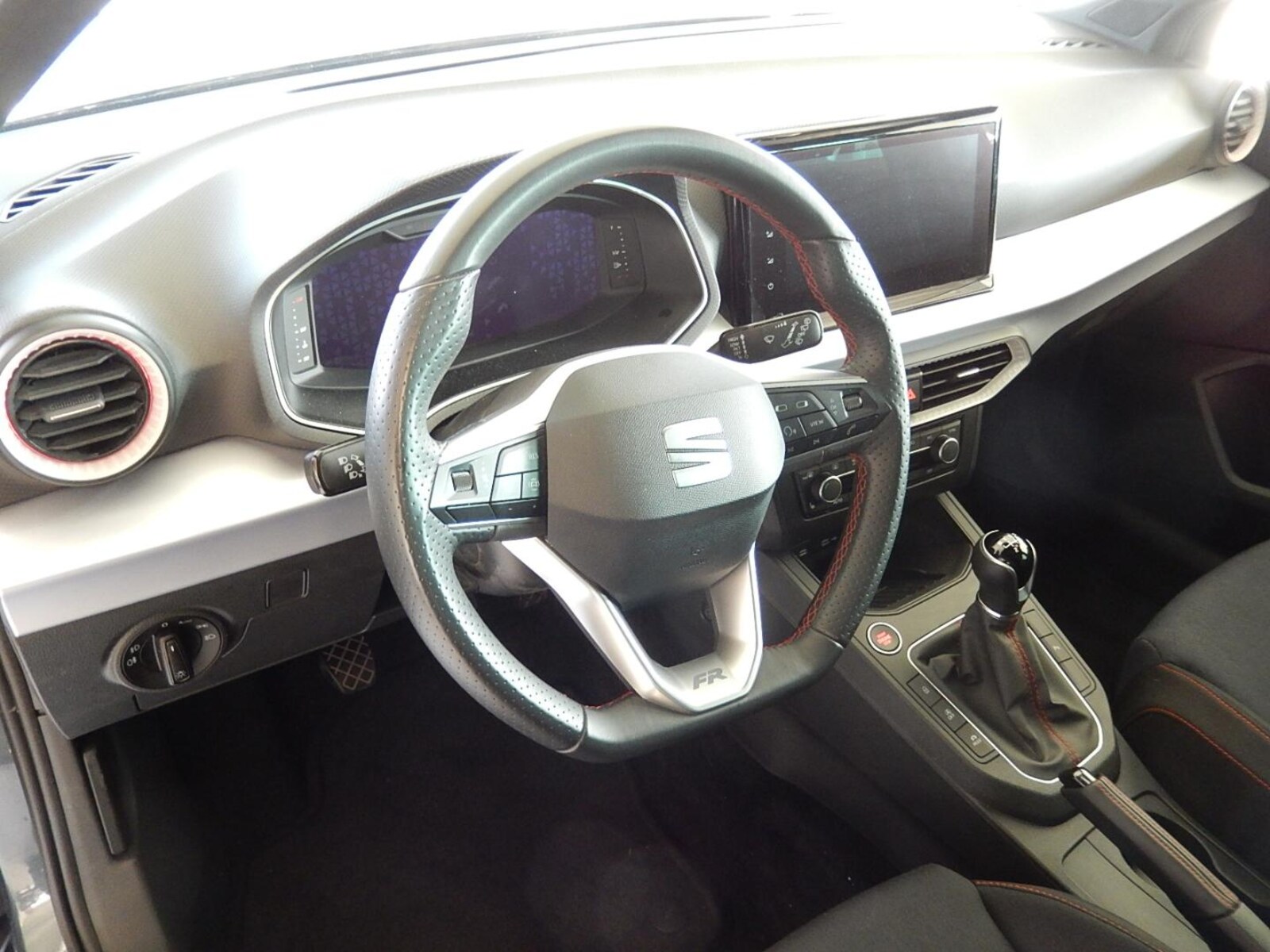 SEAT Ibiza – Bild 8