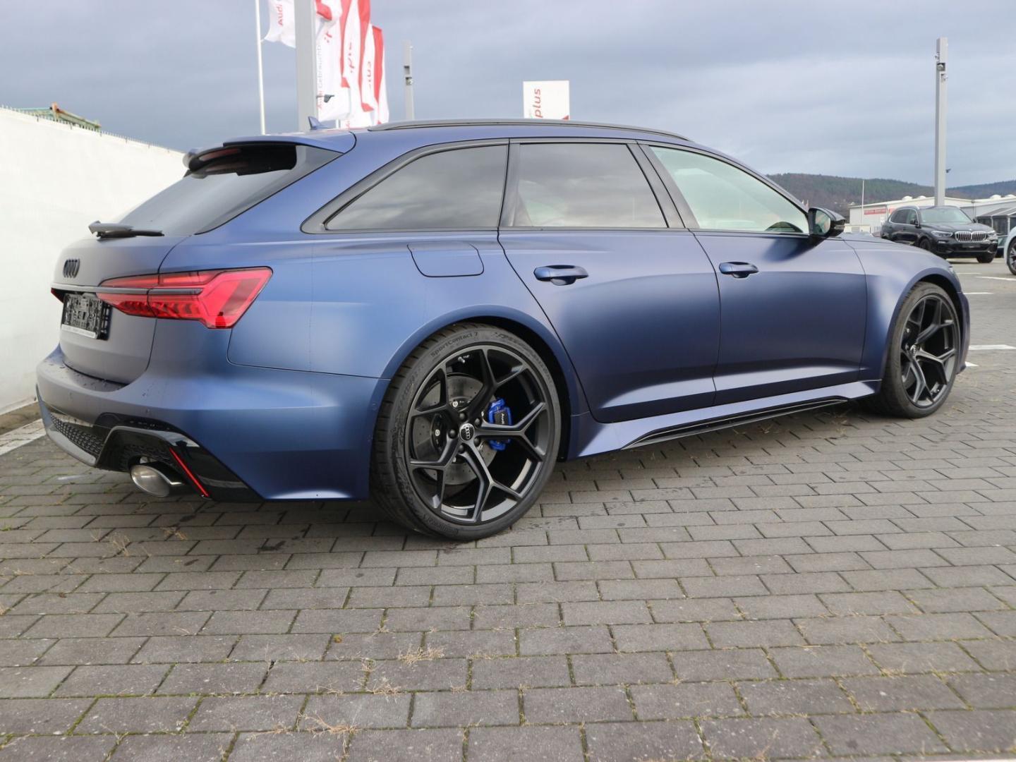 Image about Audi RS 6 Avant performance quattro tiptronic