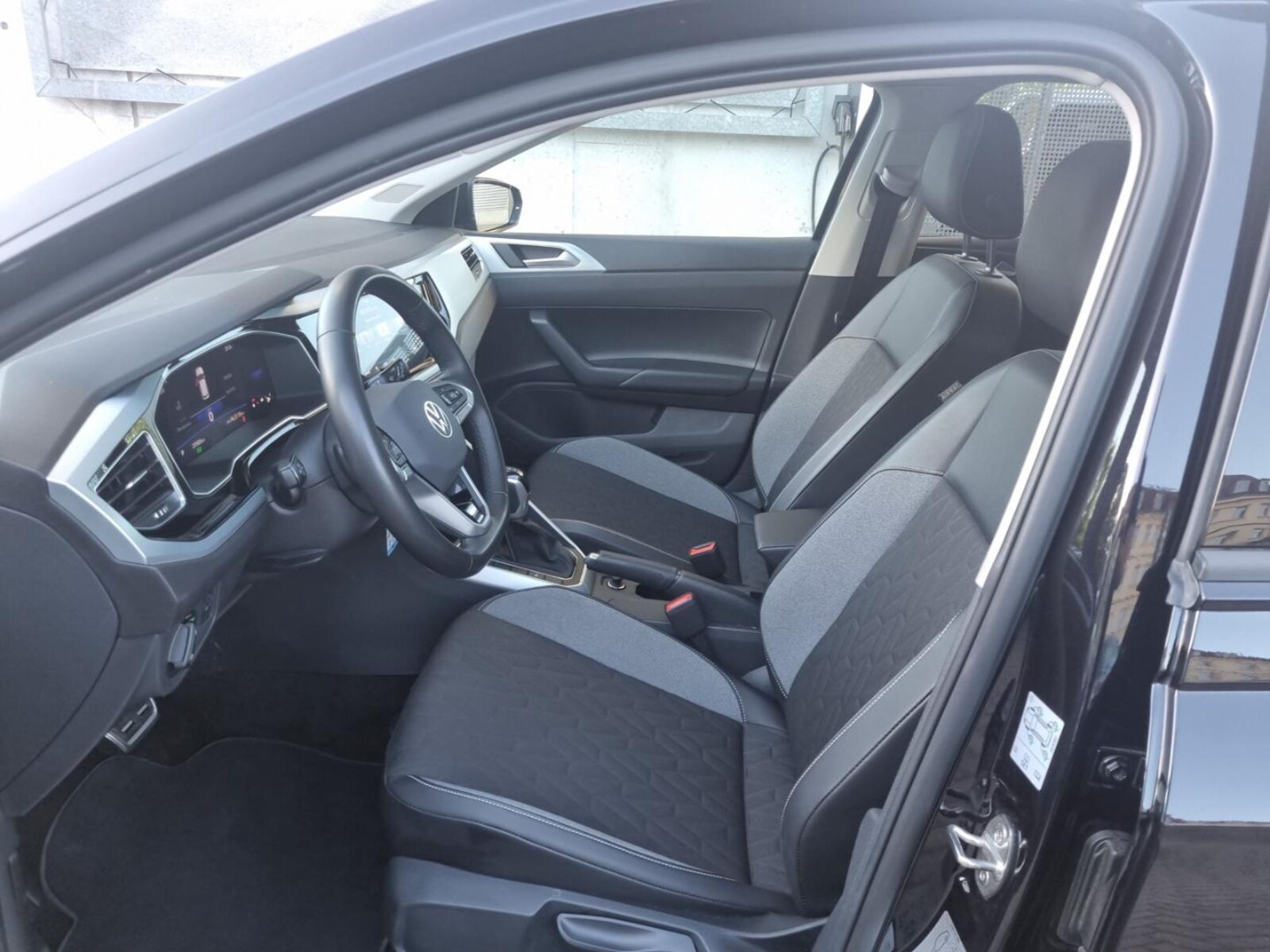 Volkswagen Polo – Bild 12