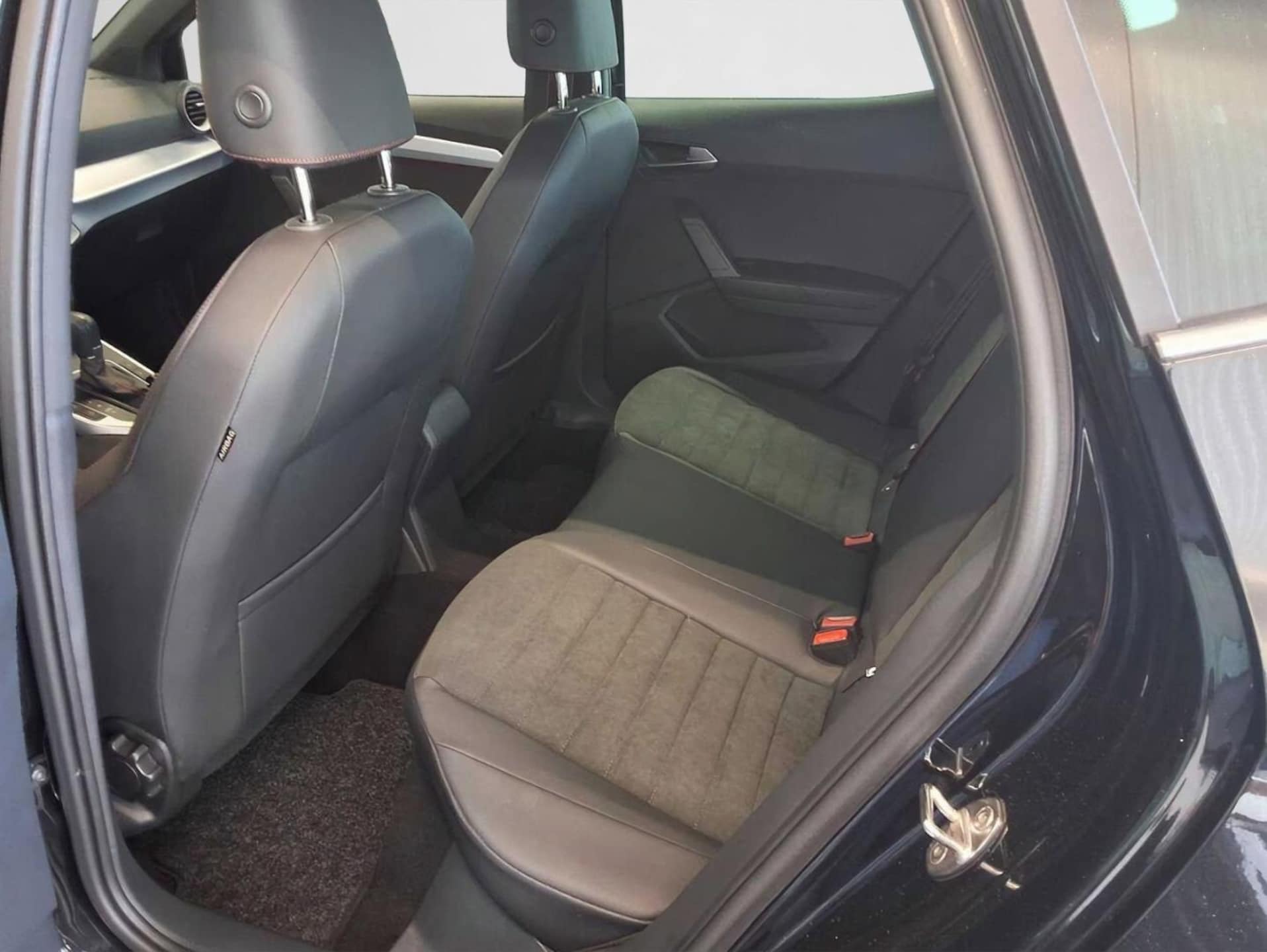 SEAT Arona FR