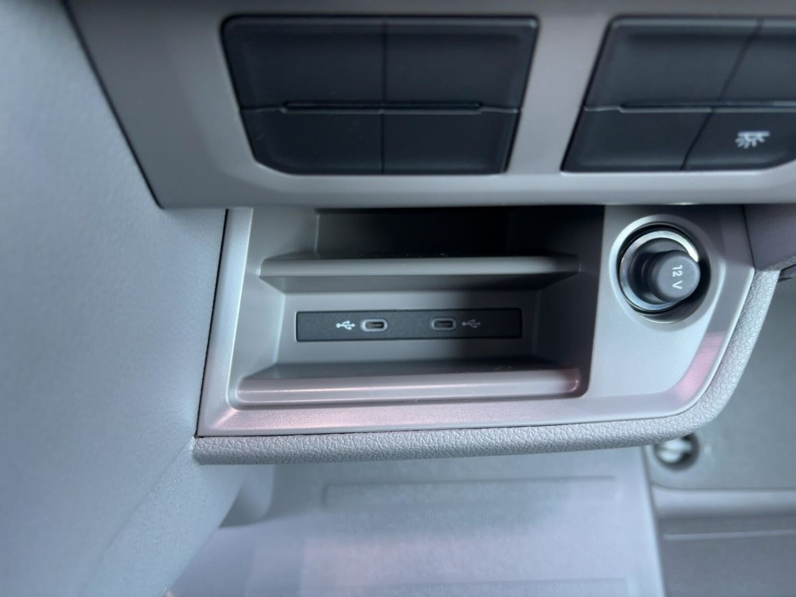 Volkswagen Crafter Kasten mittlerer Radstand – Bild 17