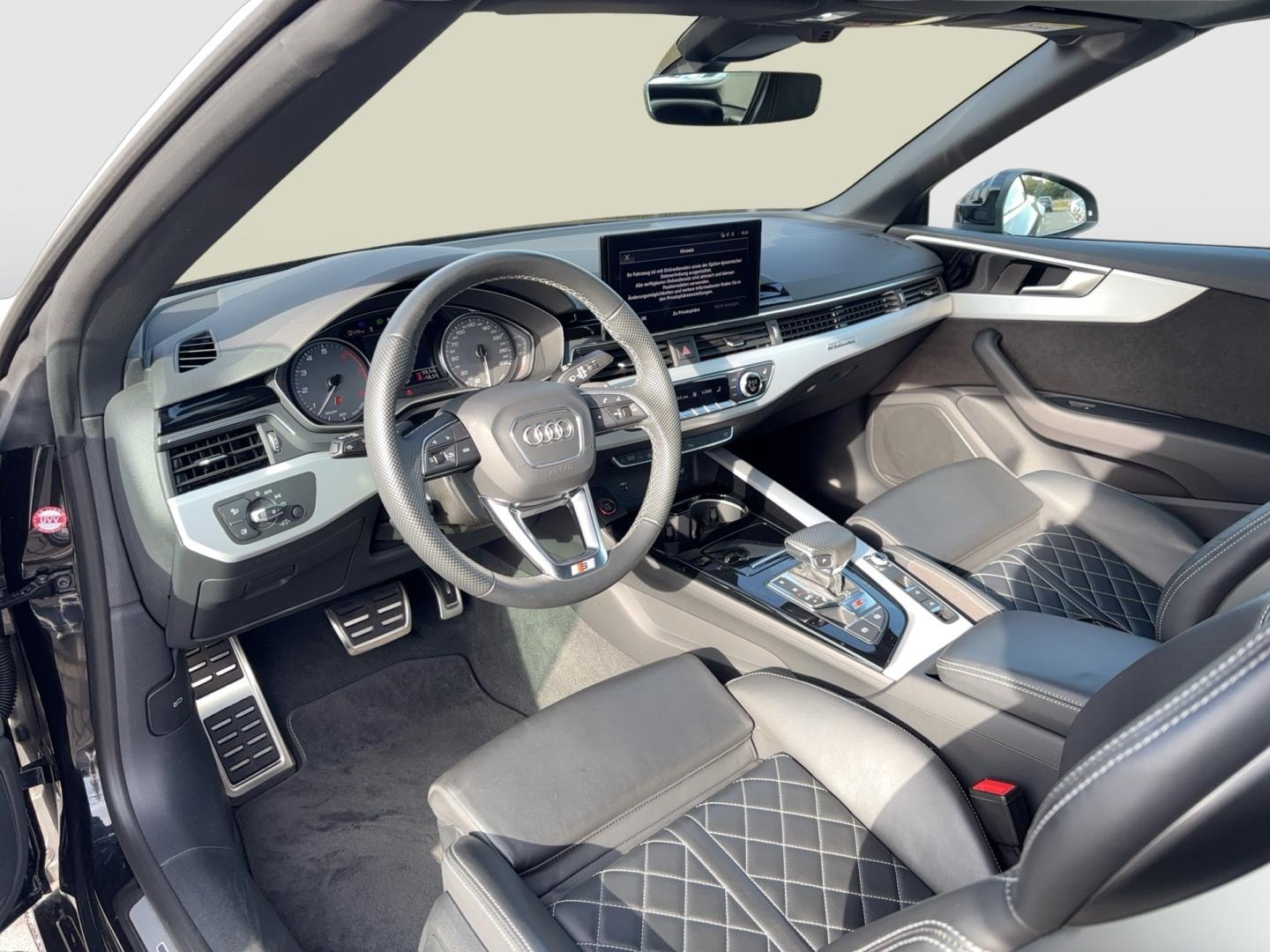 Bild über Audi S5 Cabriolet TFSI quattro tiptronic - für weitere Informationen kontaktieren Sie den Audi Partner