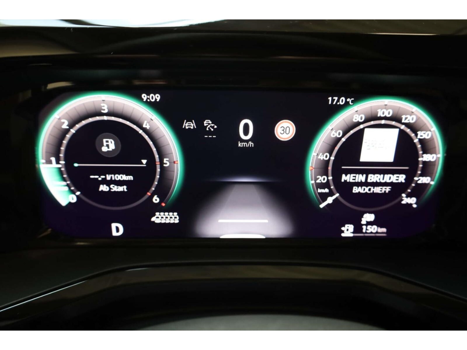Volkswagen Multivan Langversion – Bild 9