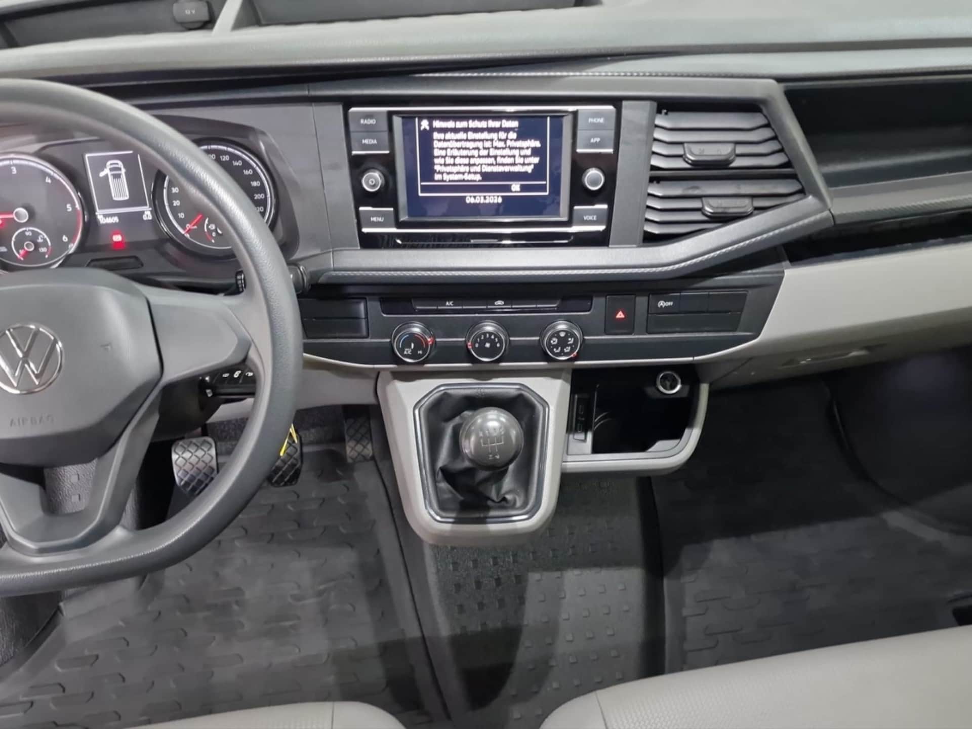 Volkswagen T6.1 Transporter Kasten kurzer Radstand