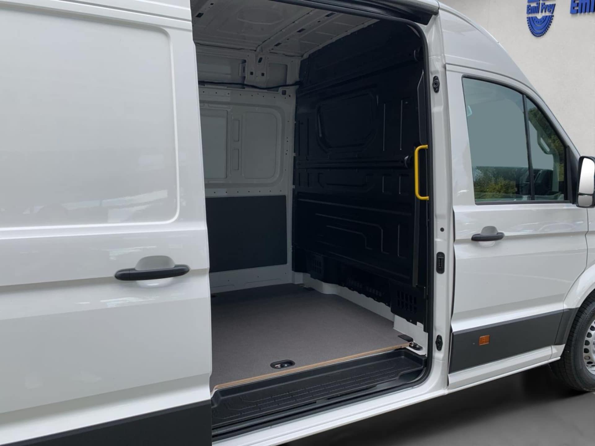 Volkswagen Crafter Kasten mittlerer Radstand