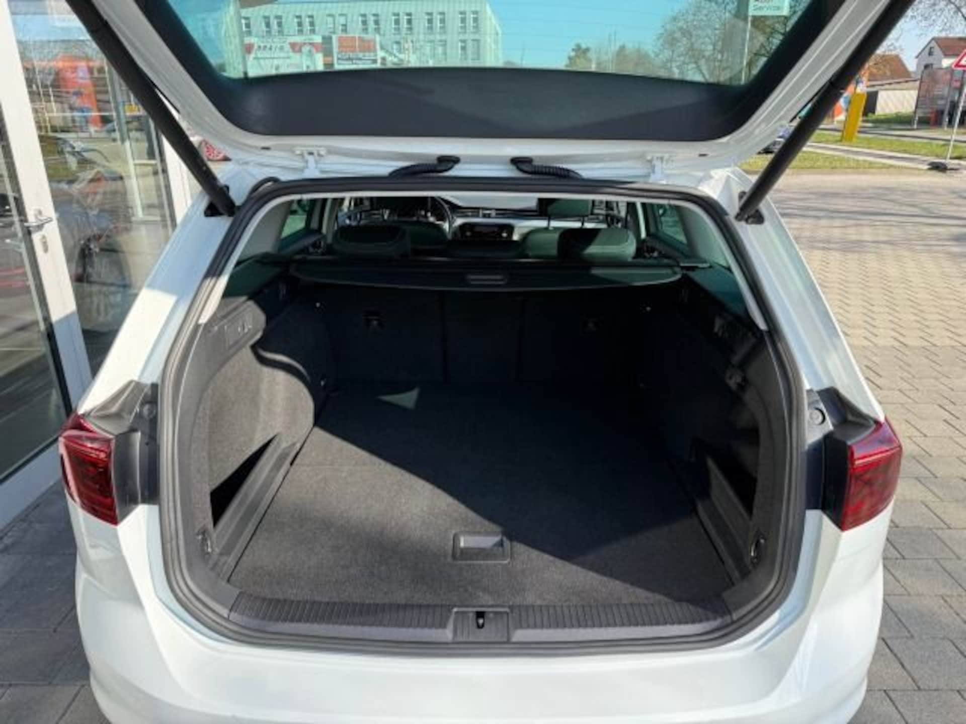Volkswagen Passat Variant Elegance