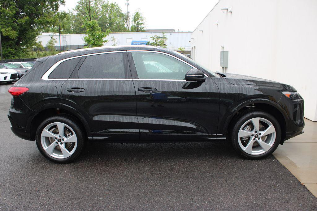 2025 Audi Q5 Premium Plus - Photo 9