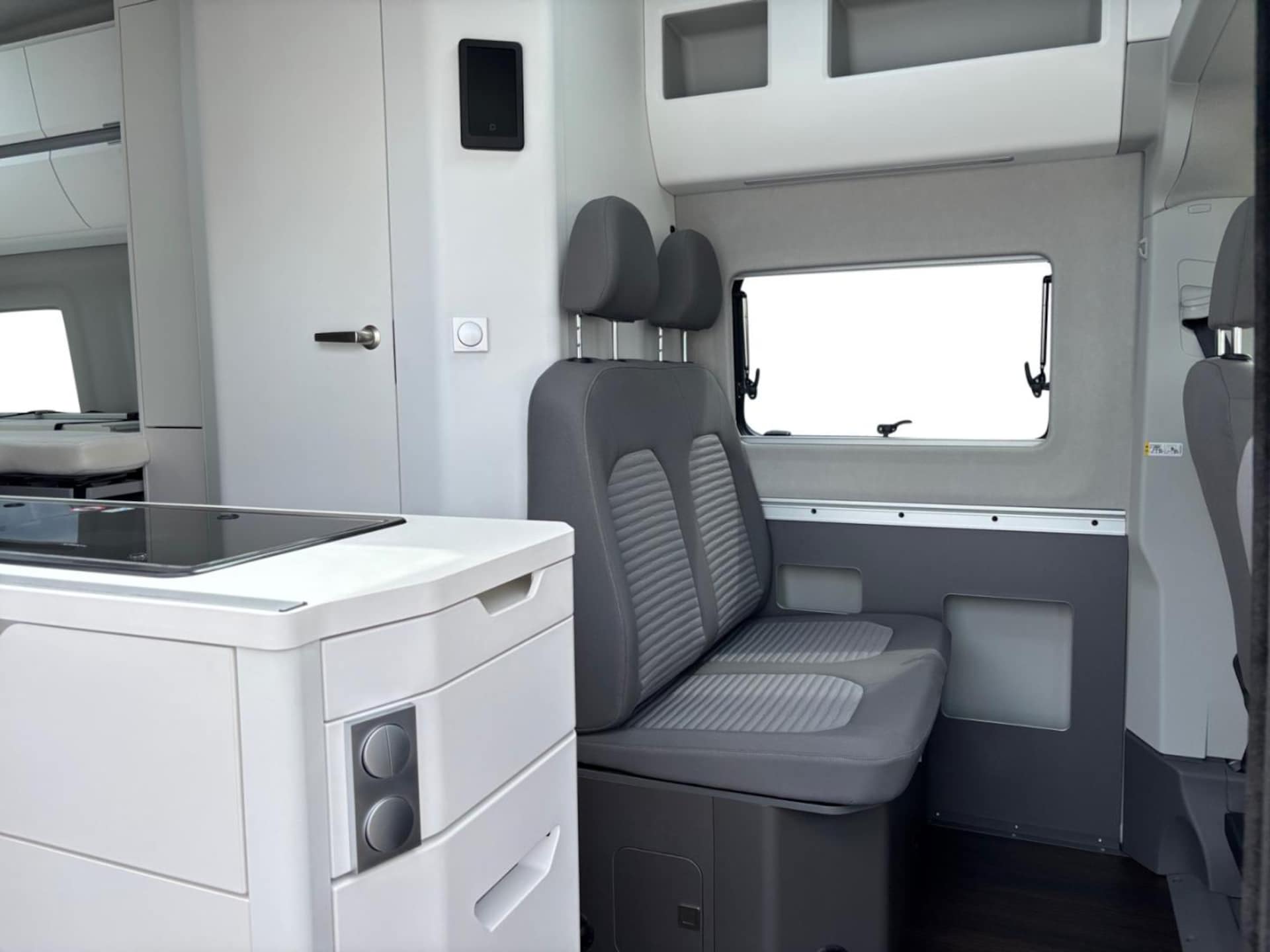 Volkswagen Grand California 680
