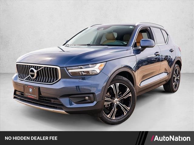 2022 Volvo XC40