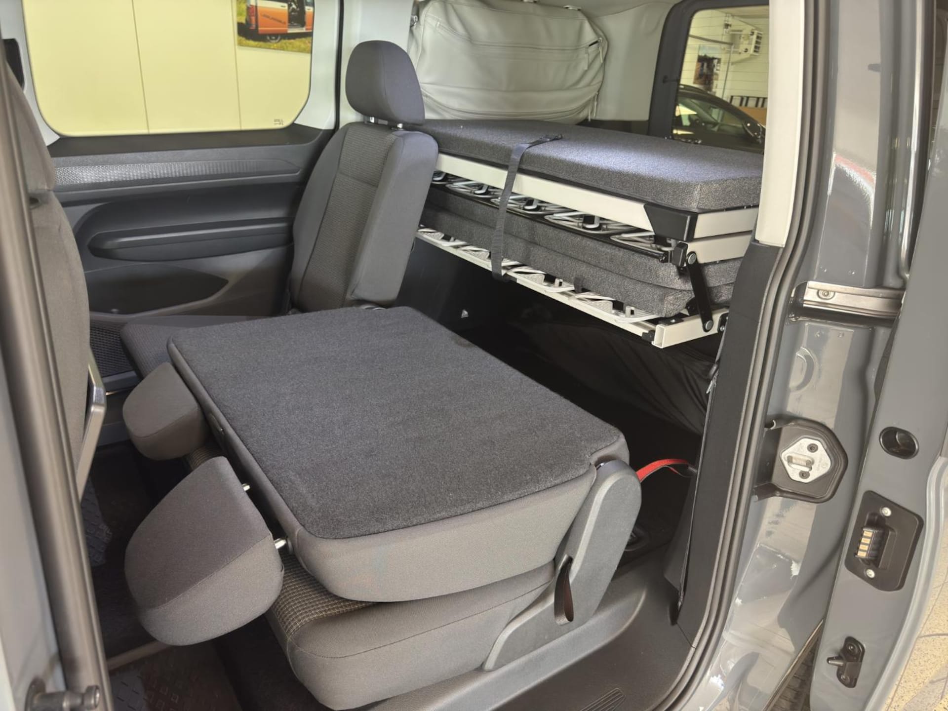 Volkswagen Caddy Maxi California