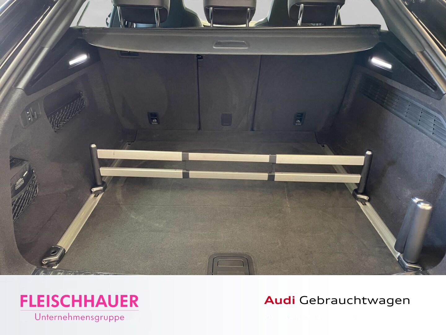 Image about Audi RS Q8 TFSI quattro tiptronic