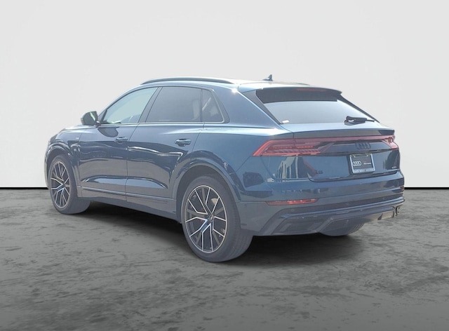 2022 Audi Q8