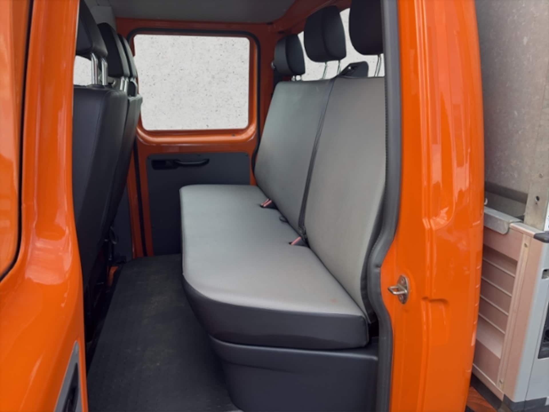 Volkswagen T6.1 Transporter Pritschenwagen Doppelkabine