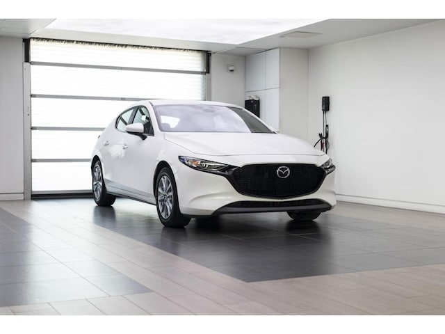 Image de {{modelName}} 2025 Mazda Mazda3 