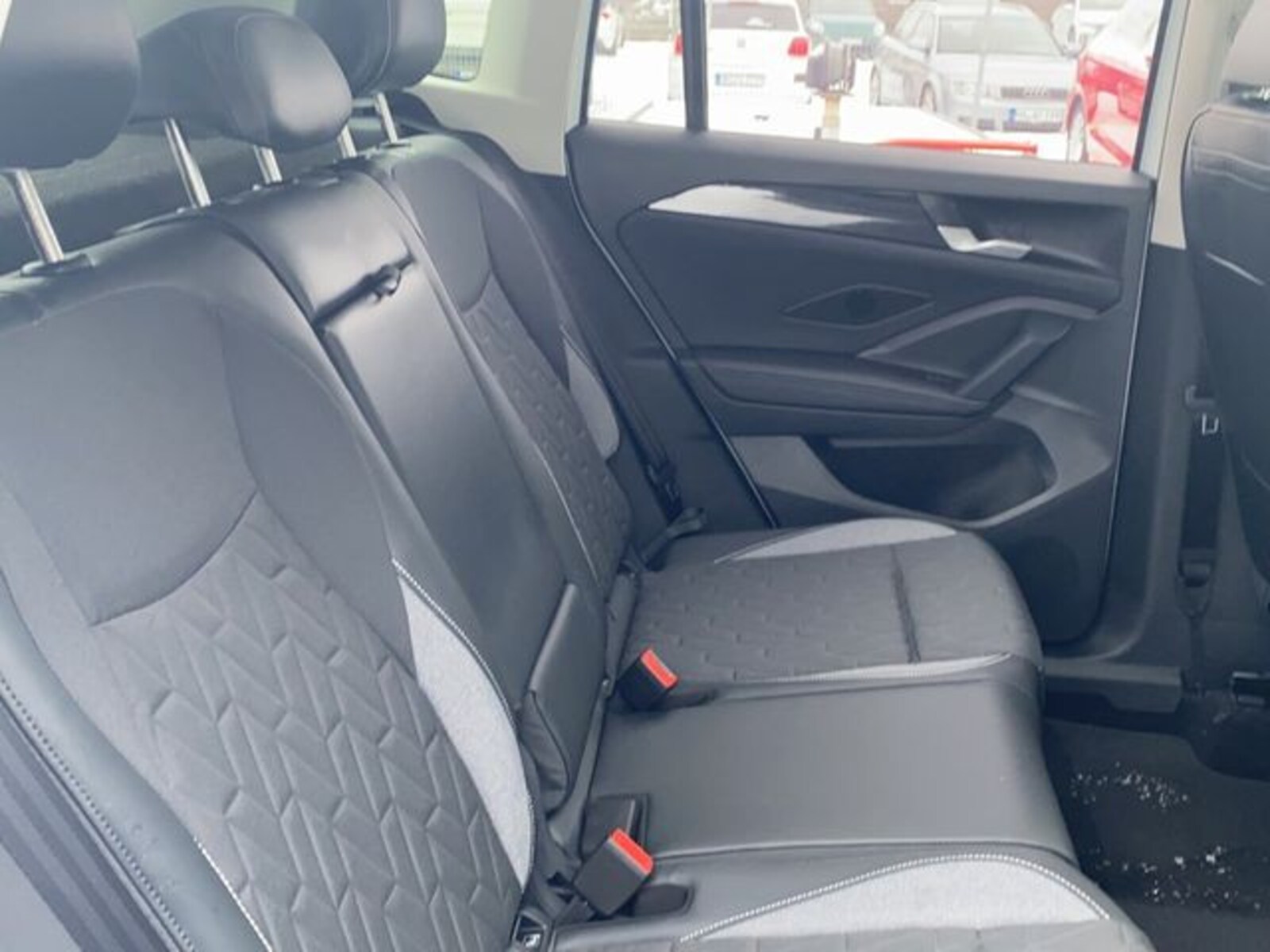Volkswagen Tiguan – Bild 11
