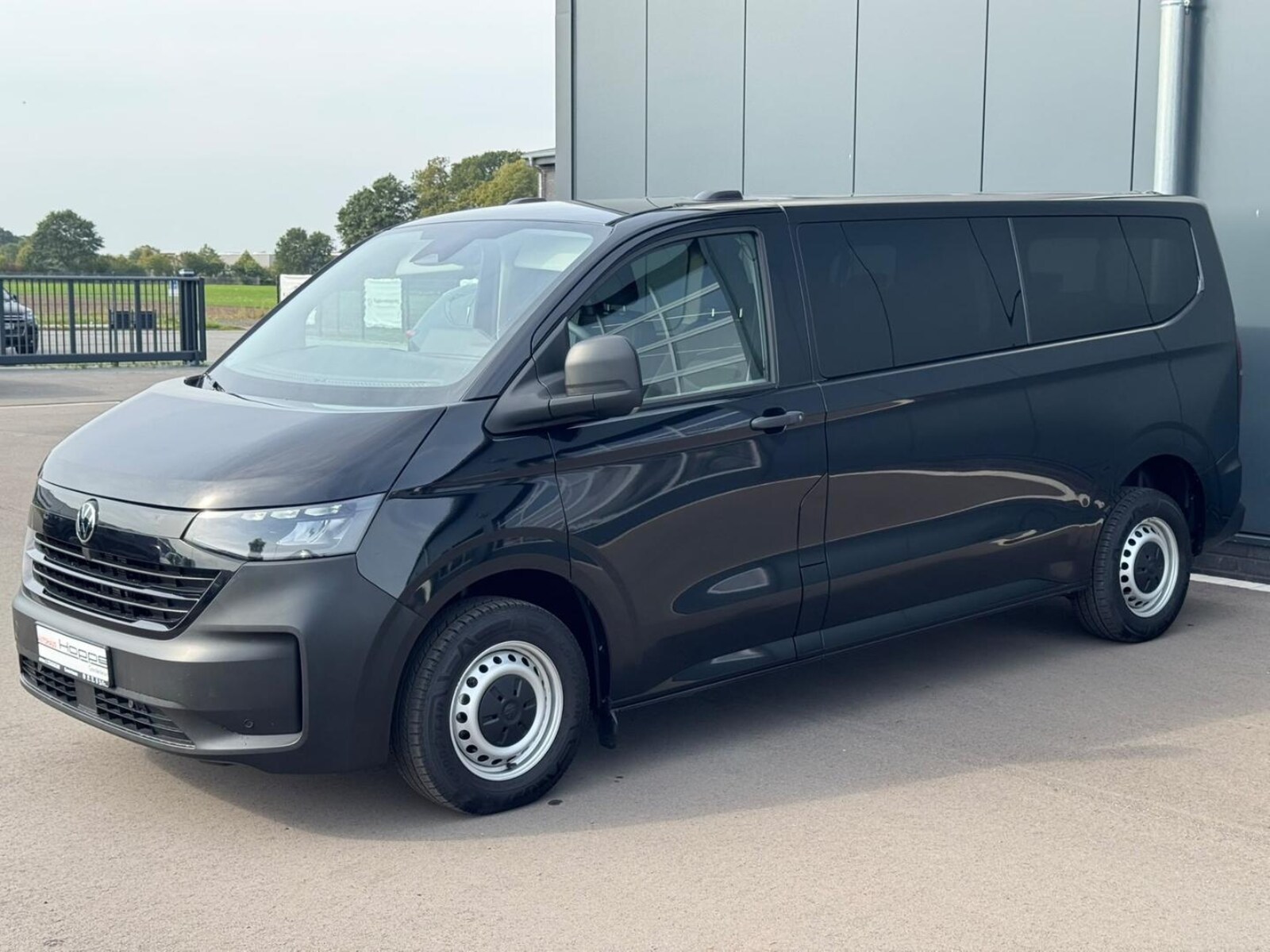 Volkswagen Transporter Kombi langer Radstand – Bild 25