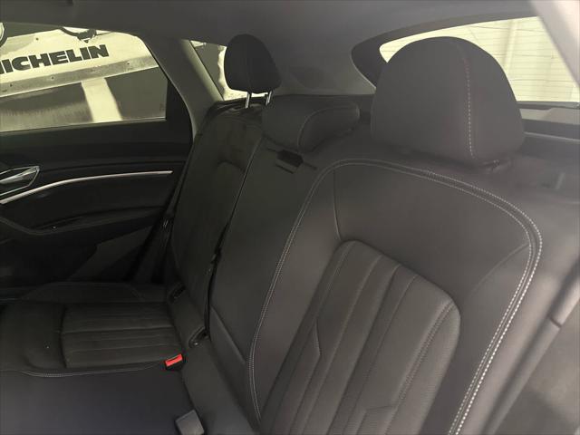 2023 AUDI E-TRON - Image 9