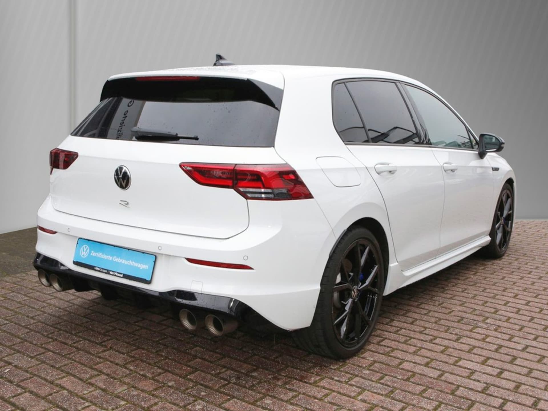 Volkswagen Golf R