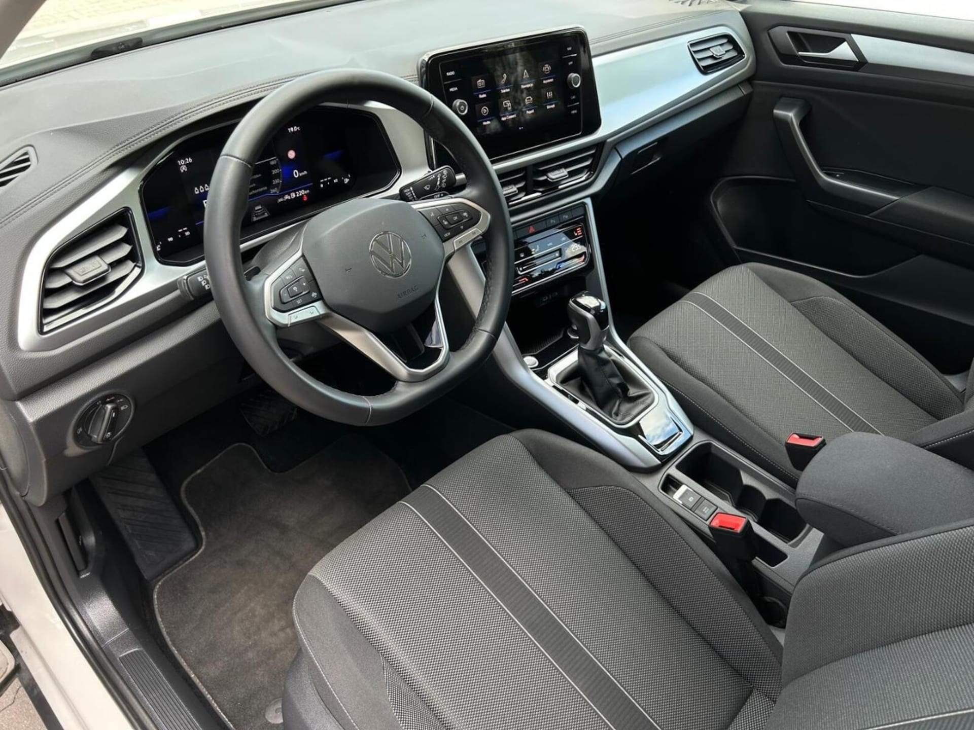 Volkswagen T-Roc Life