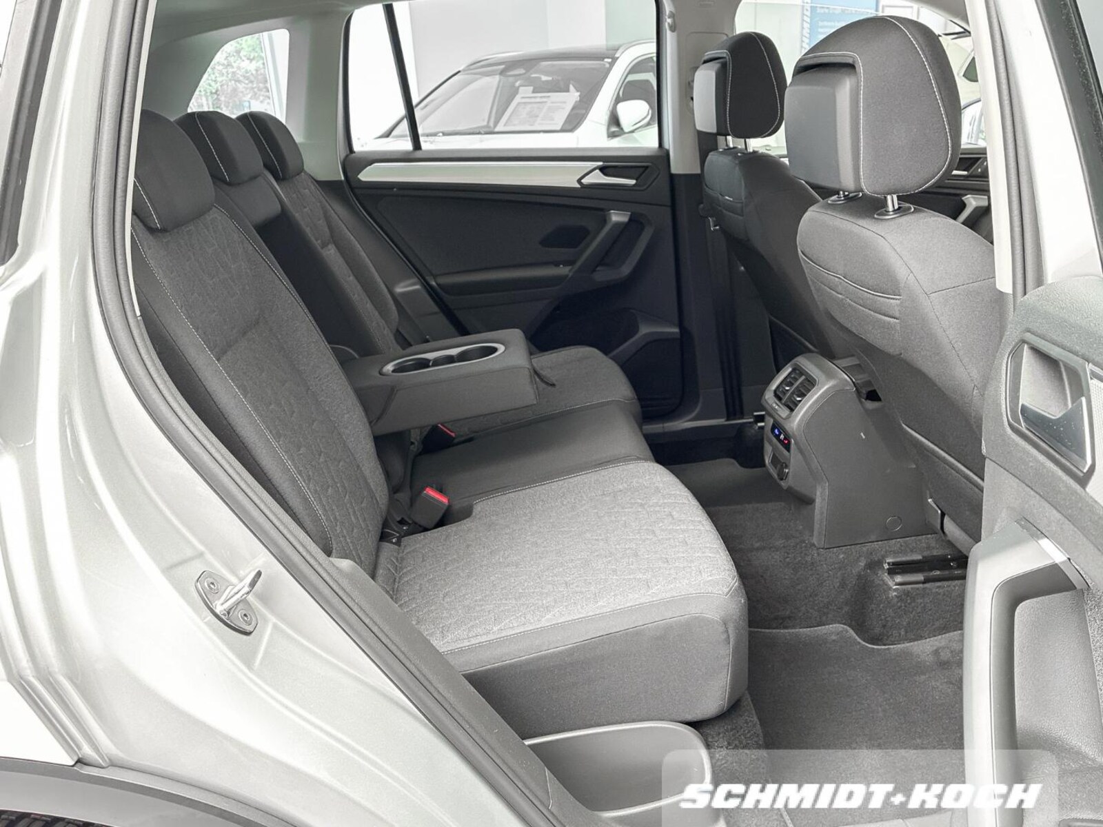 Volkswagen Tiguan – Bild 8